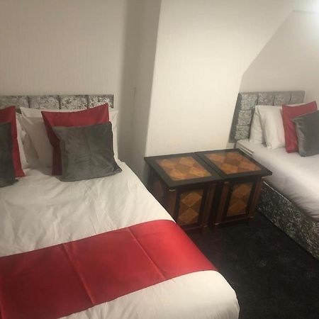 Kirubash Central Pier Hotel Μπλάκπουλ Εξωτερικό φωτογραφία