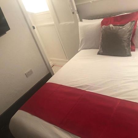Kirubash Central Pier Hotel Μπλάκπουλ Εξωτερικό φωτογραφία