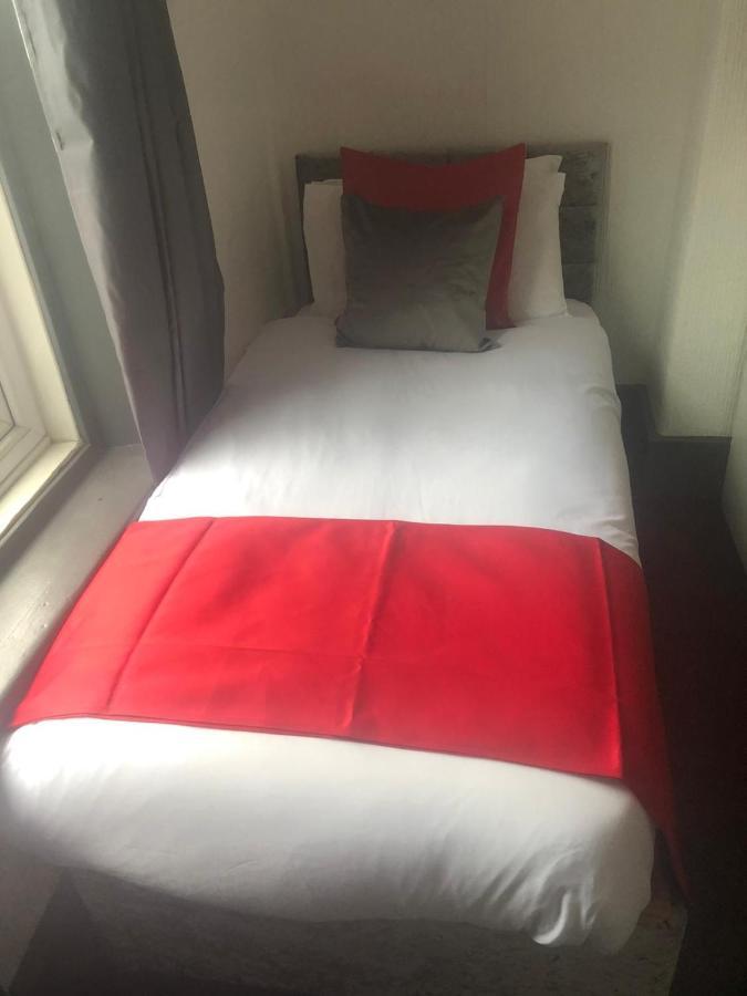 Kirubash Central Pier Hotel Μπλάκπουλ Εξωτερικό φωτογραφία